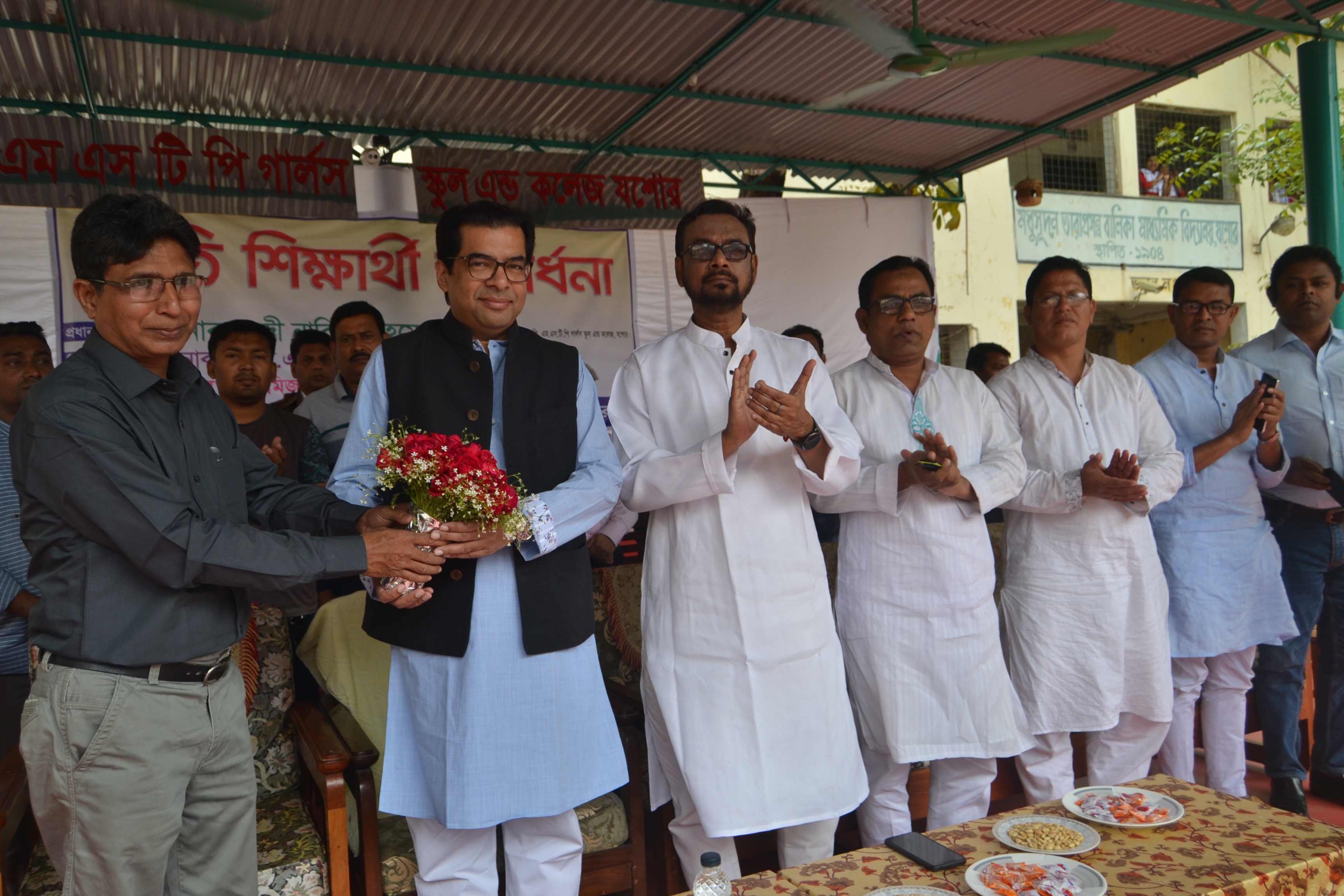 কৃতি শিক্ষার্থী